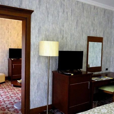 Queen Thermal Resort Hotel Emet Exterior foto